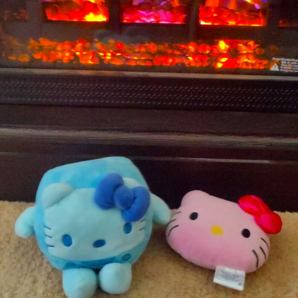 Hello Kitty blue plushy dice and Build-A-Bear  2 Plushies for one